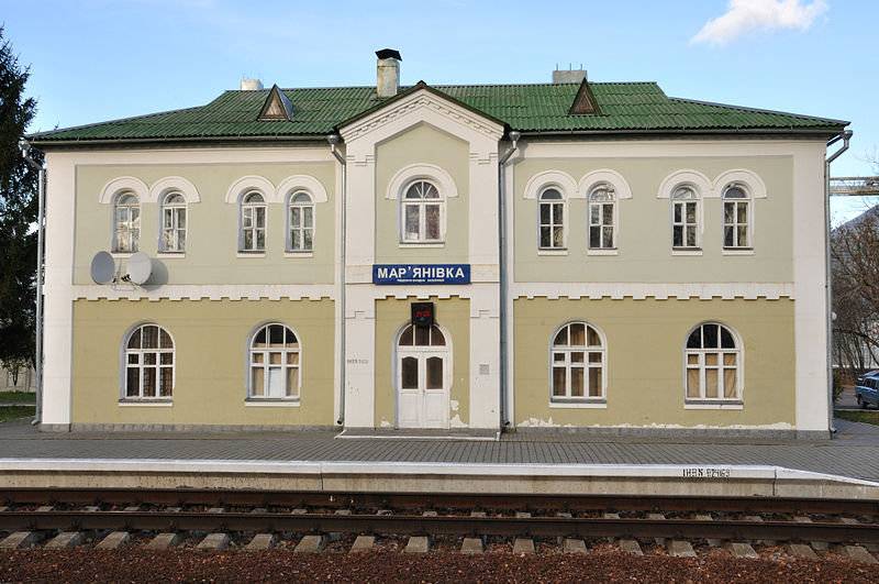 Железнодорожная станция Марьяновка