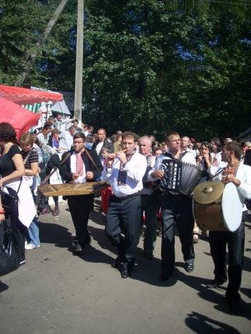 Фестиваль бринзи. м. Рахів